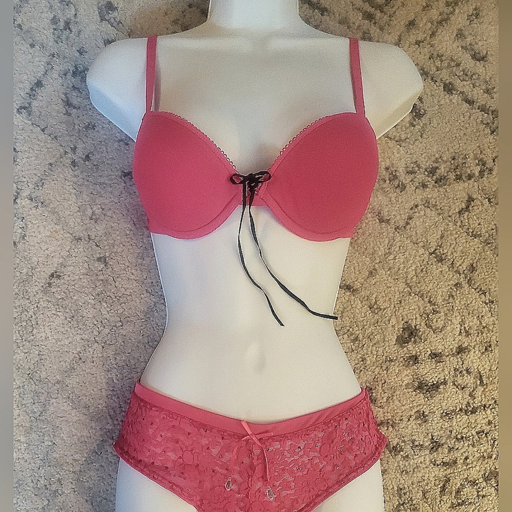 VS Sexy Little Things Bra and Panty Lot Hot Pink Black 34B S